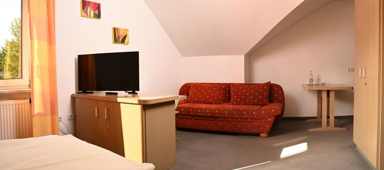 Hotel Zum Alten Wirt Langenbach  Esterno foto