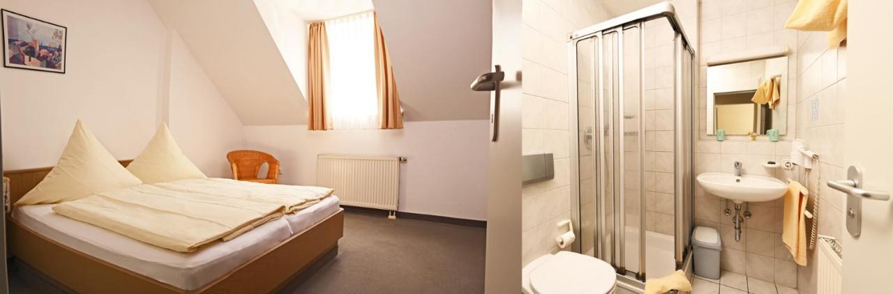 Hotel Zum Alten Wirt Langenbach  Esterno foto