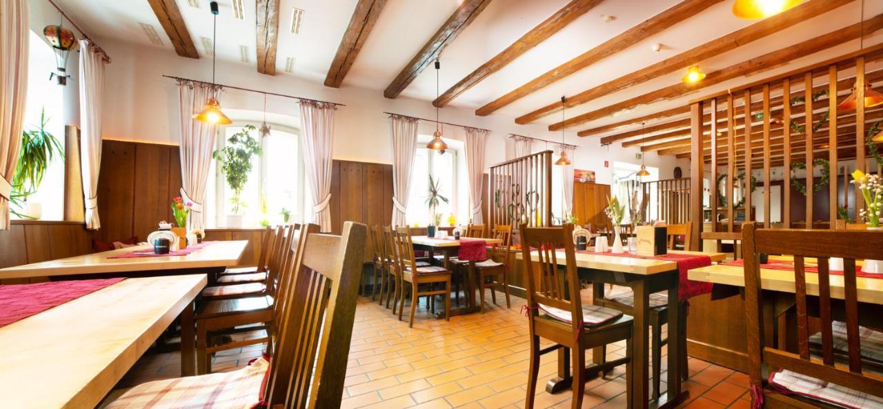 Hotel Zum Alten Wirt Langenbach  Esterno foto