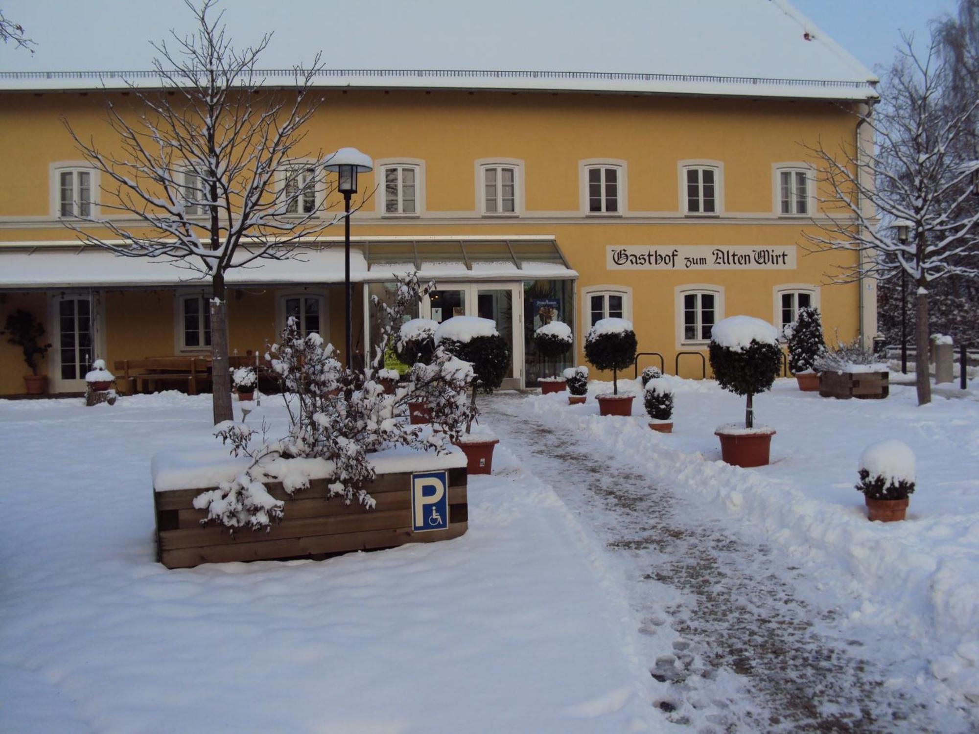 Hotel Zum Alten Wirt Langenbach  Esterno foto